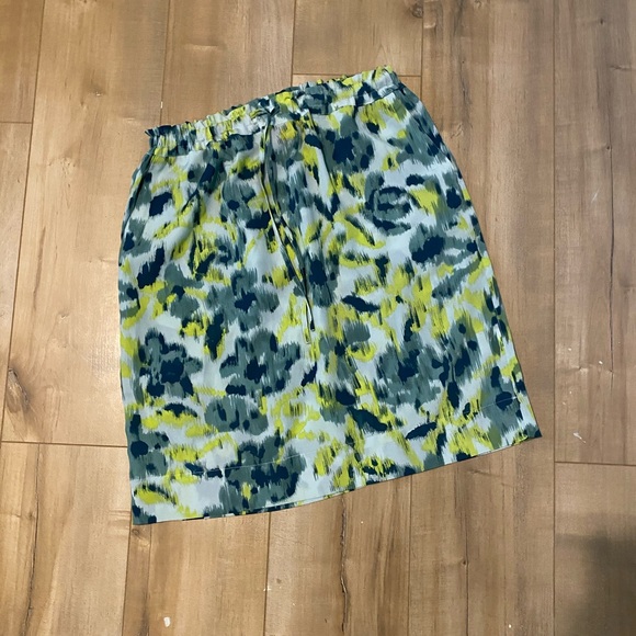 Drawstring skirt - Picture 1 of 2